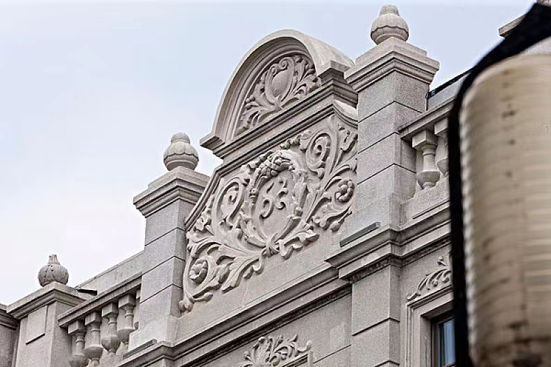 【永宏GRC構(gòu)件廠家】GRC浮雕的生產(chǎn)制作工藝你了解多少？