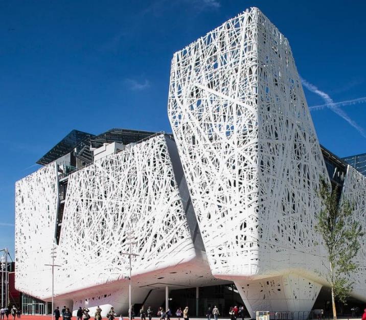 大尺寸GRC板幕墻安裝，必看攻略！