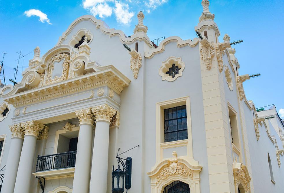 grc線條廠家：Grc歐式羅馬柱的安裝與維護(hù)方法