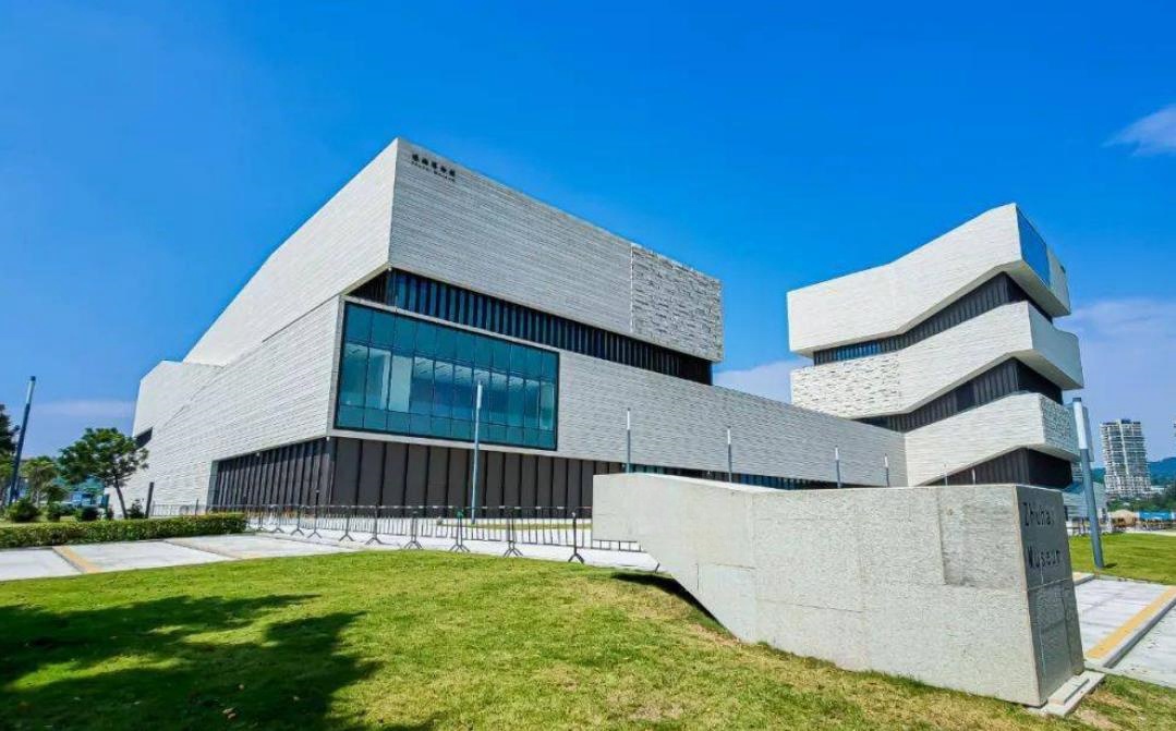 GRC外墻掛板的使用壽命是多久呢？