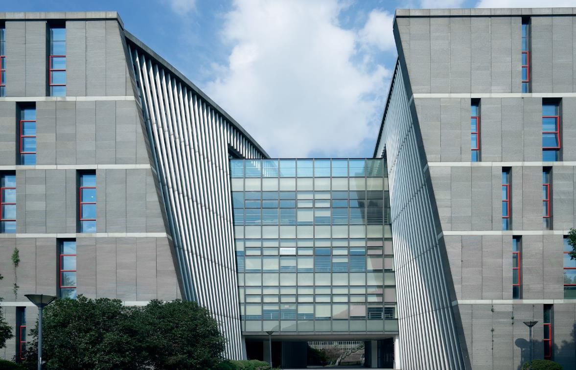 開啟外墻GRC掛板耐久性和質(zhì)量度的創(chuàng)新之路